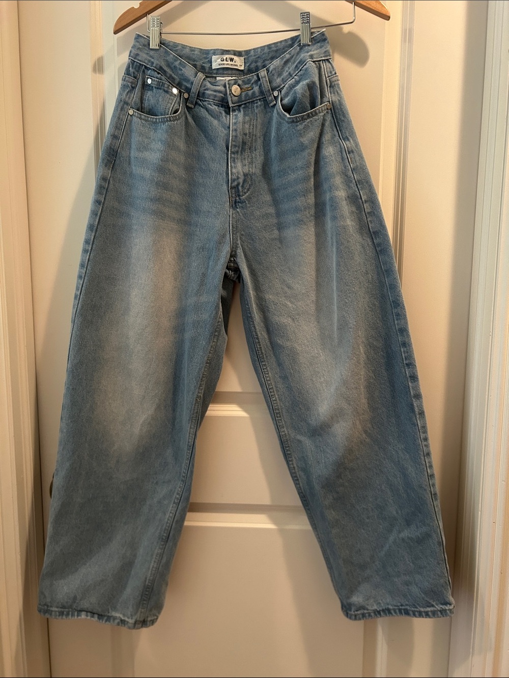 GLW. Good Life Works Korean Unisex Brand Light Wash Wide Jeans size XS (26)